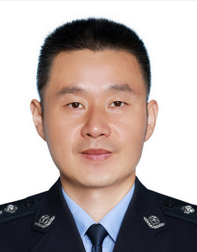 徐源.png